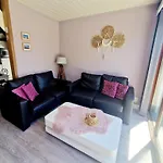 Ferienhaus Huize Mares *