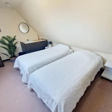 Huize Mares Holiday home *