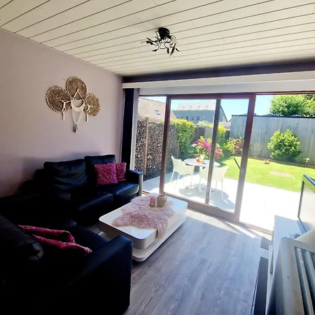 Huize Mares Holiday home *