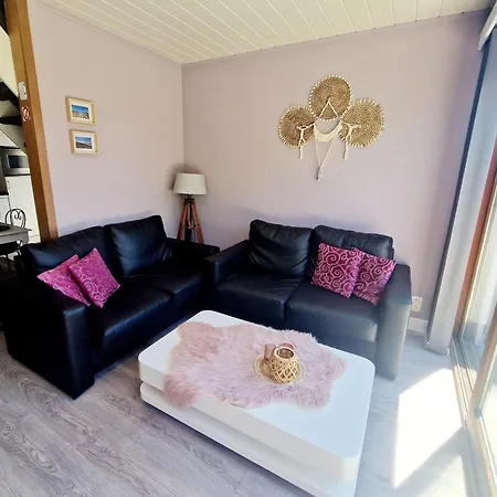 Holiday home Huize Mares *